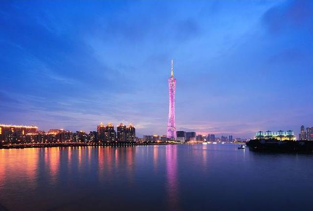 广东小巷美食秘境,一家特色小店的独特风味