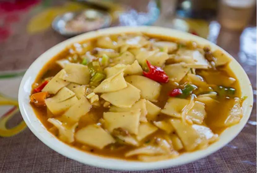 青海——壮美高原的绚丽篇章